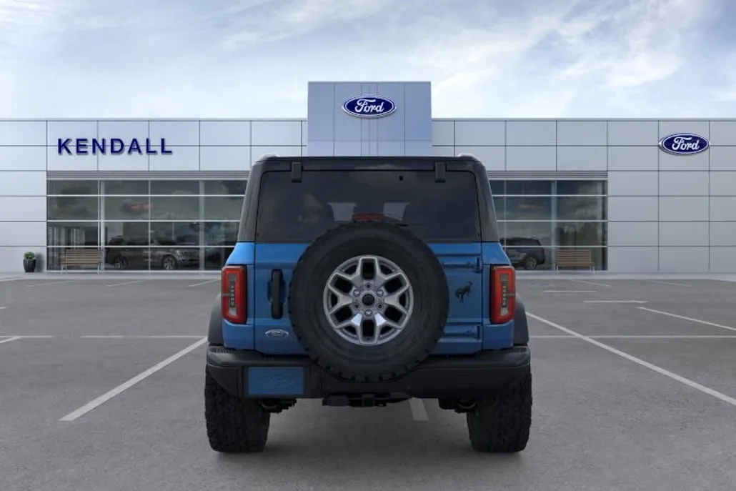 2025 Ford Bronco Badlands photo 1