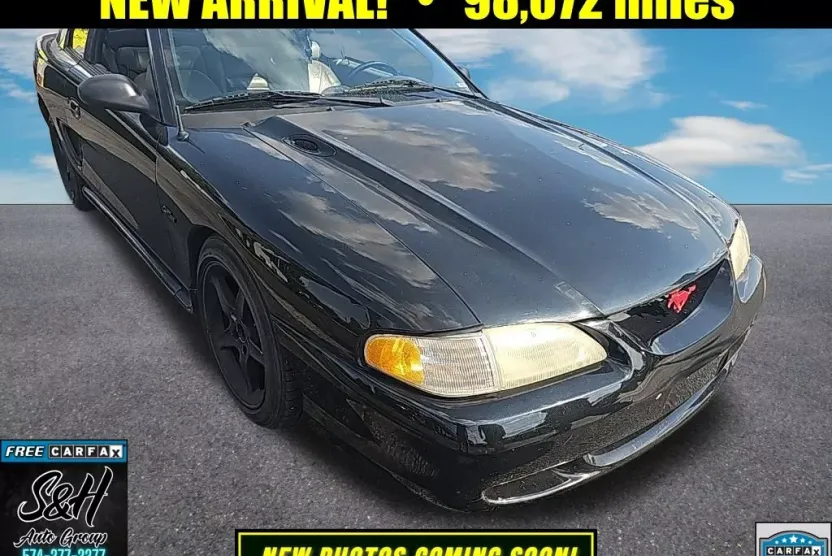 1997 Ford Mustang GT photo 1