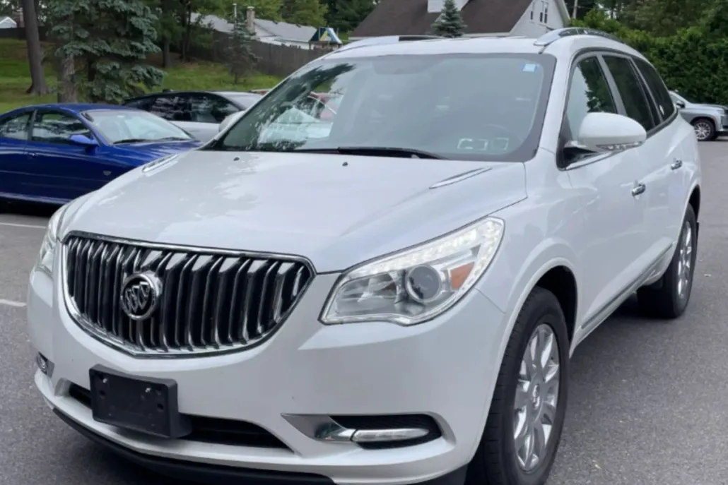 2017 Buick Enclave Leather Sport photo 1