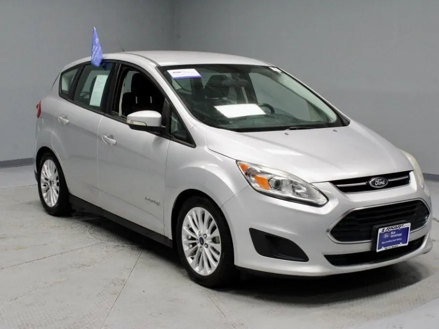 2017 Ford C-Max Hybrid SE photo 1