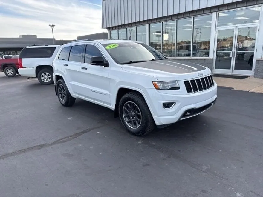 2014 Jeep Grand Cherokee Overland photo 1