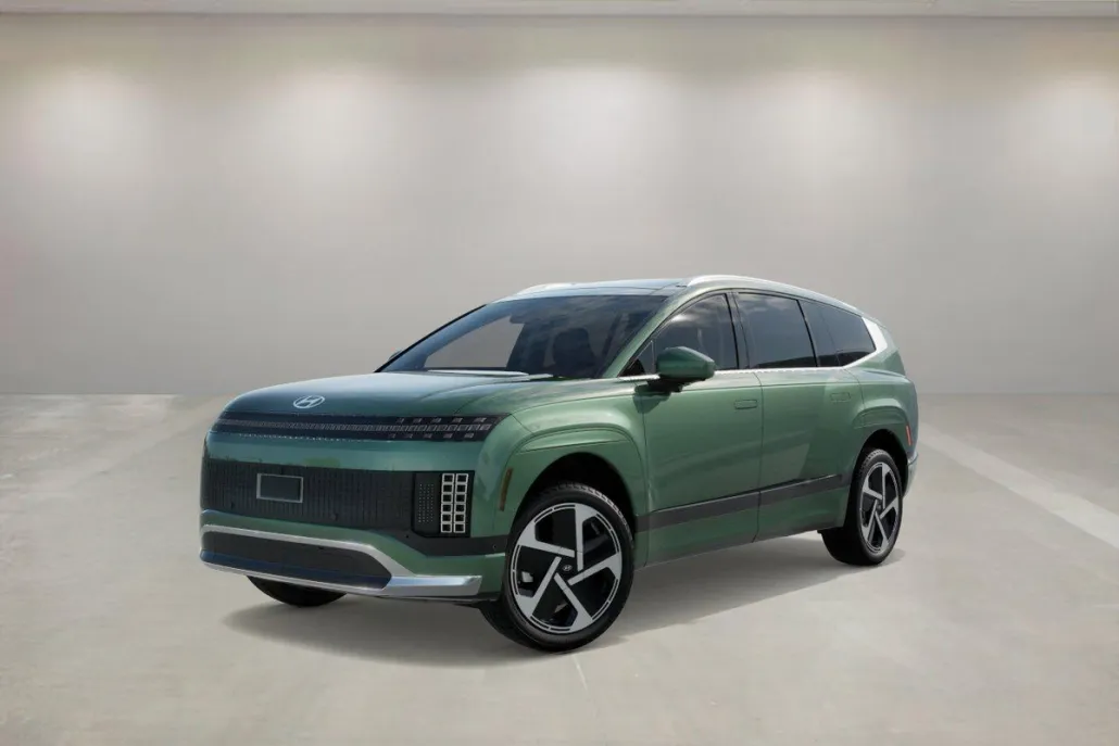 2026 Hyundai Ioniq photo 1