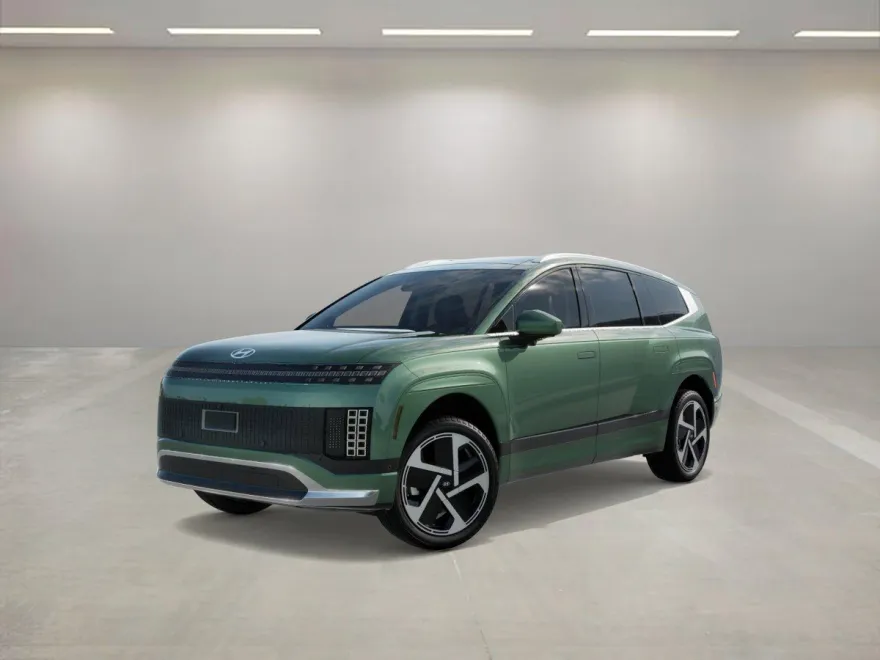 2026 Hyundai Ioniq photo 1