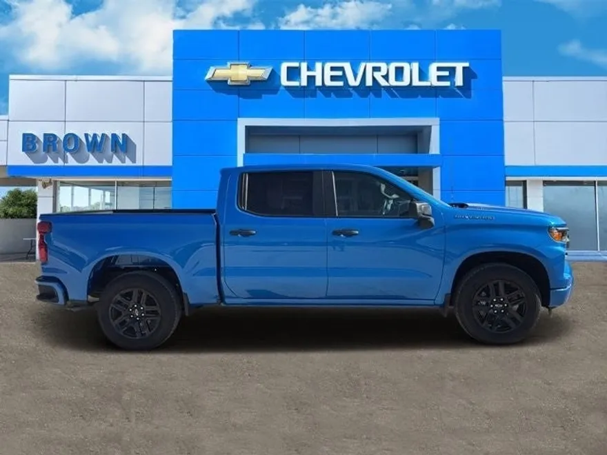 2026 Chevrolet Silverado 1500 Custom photo 1