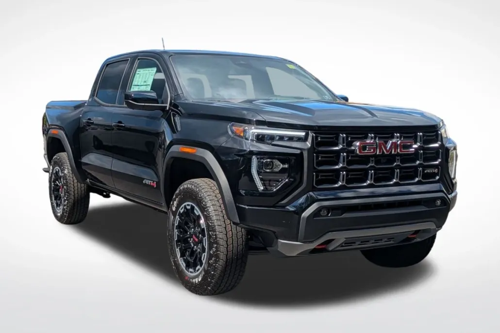 2026 Gmc Canyon AT4 photo 1