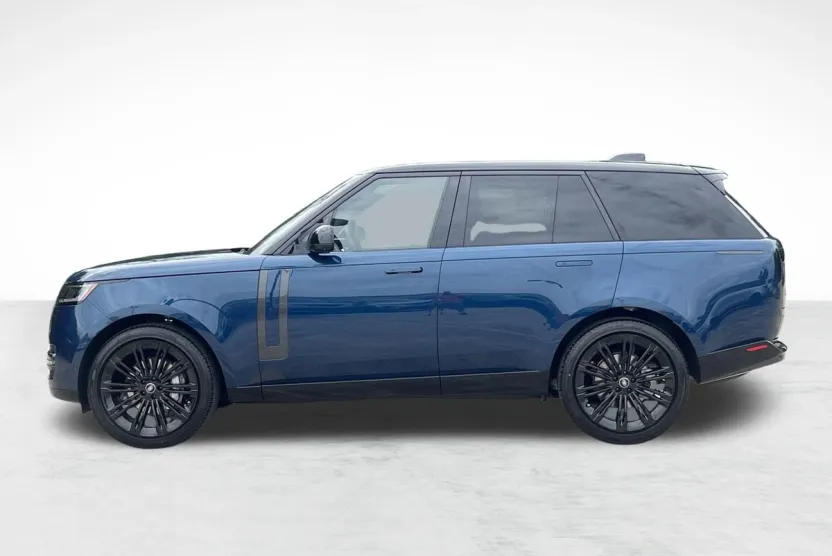 2025 Land Rover Range Rover SE photo 1
