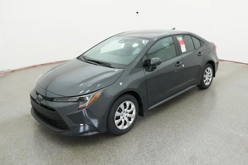 2026 Toyota Corolla LE photo 1