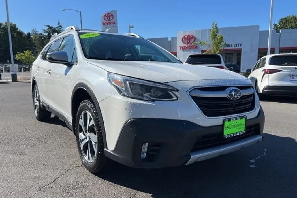 2020 Subaru Outback Touring XT photo 1