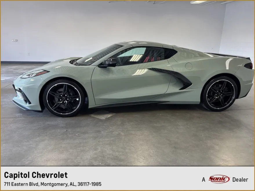 2024 Chevrolet Corvette Stingray 2LT Coupe photo 1