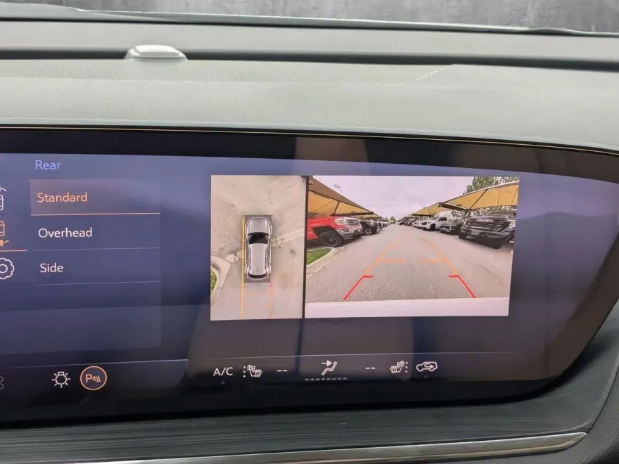 2025 Buick Envision Preferred photo 13