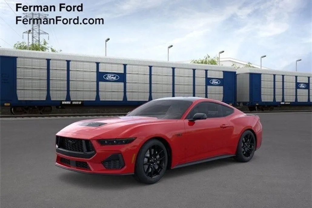 2025 Ford Mustang GT photo 1