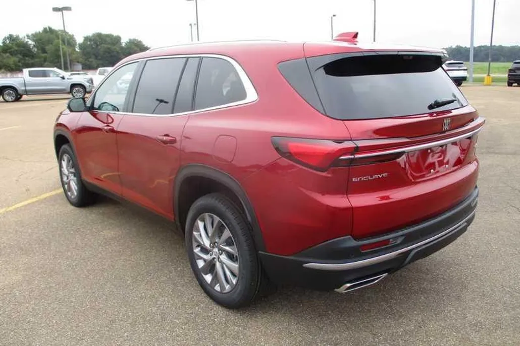 2026 Buick Enclave Preferred photo 1