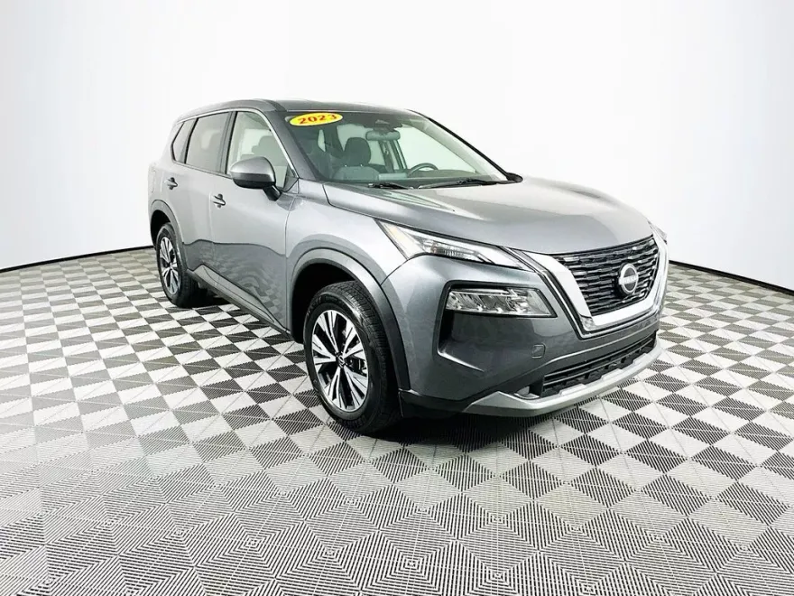 2023 Nissan Rogue SV photo 1