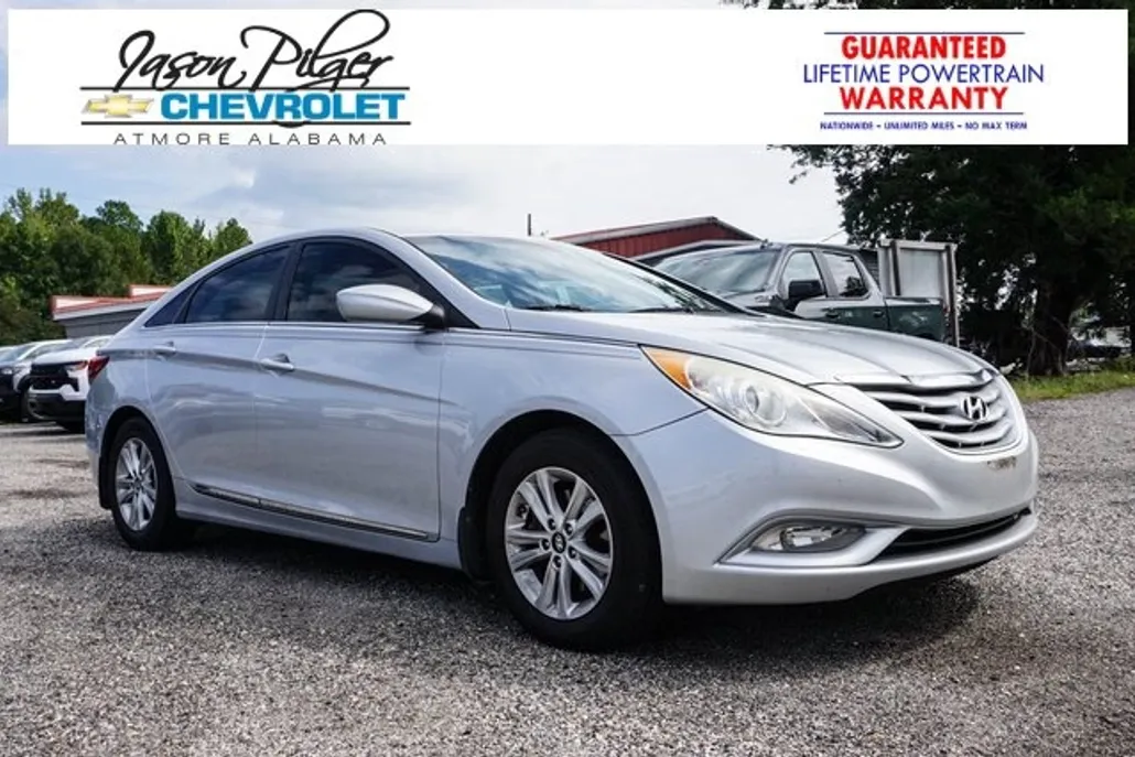 2013 Hyundai Sonata GLS photo 1