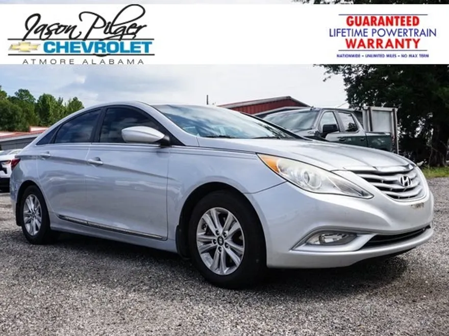 2013 Hyundai Sonata GLS photo 1