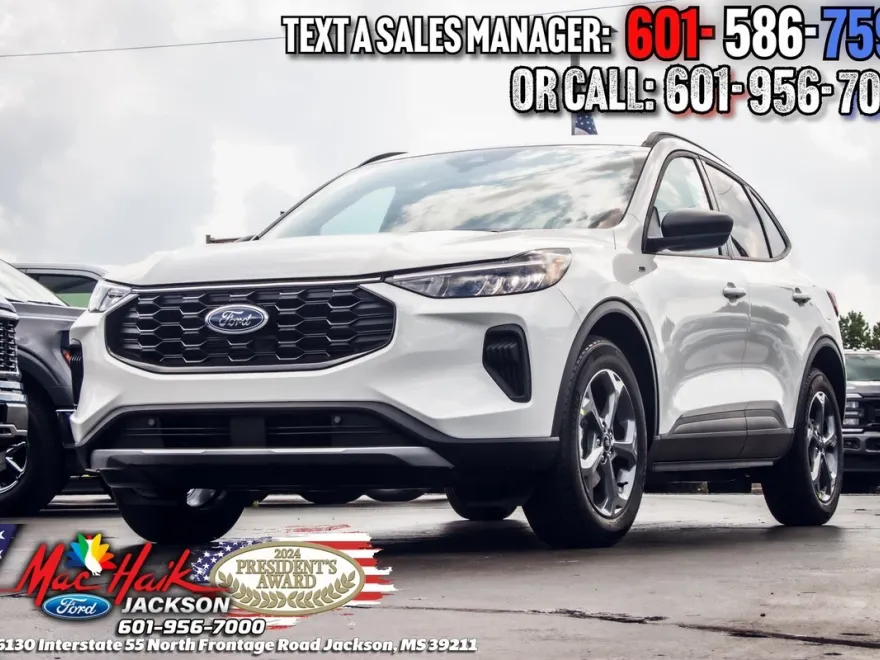2025 Ford Escape ST-Line photo 1
