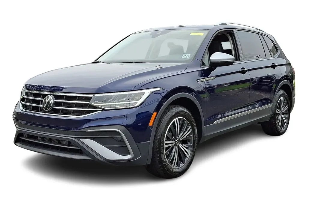 2024 Volkswagen Tiguan SE Wolfsburg Edition photo 1
