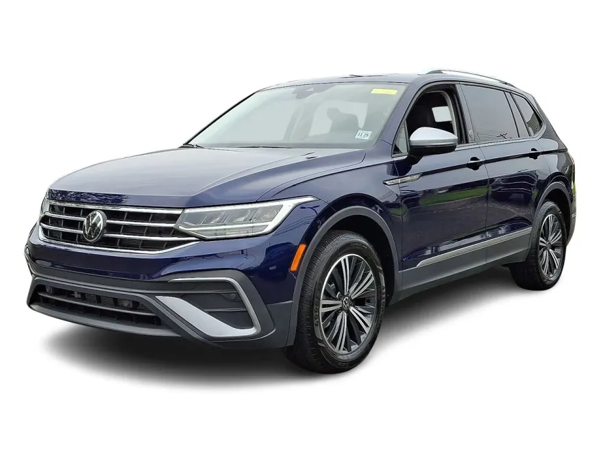 2024 Volkswagen Tiguan SE Wolfsburg Edition photo 1