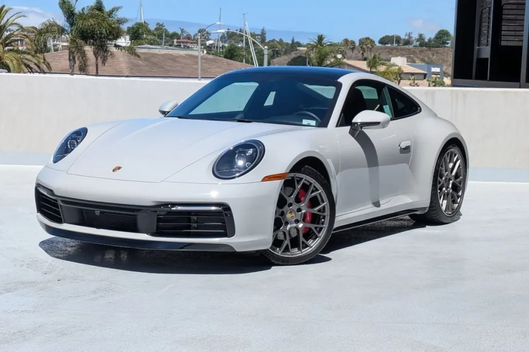2024 Porsche 911 S photo 1