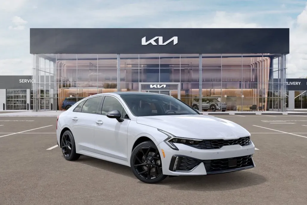 2026 Kia K5 GT-Line photo 1