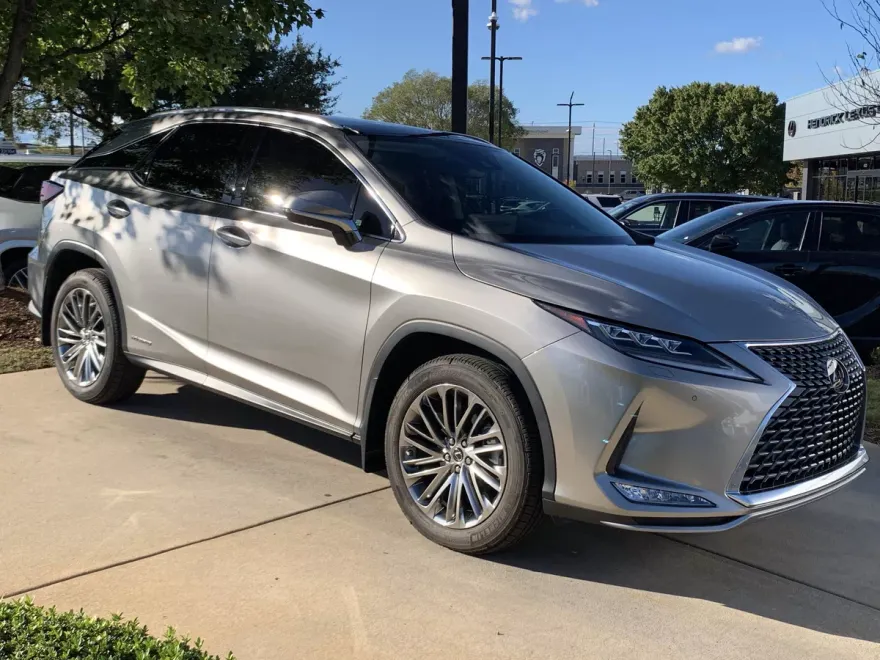 2022 Lexus RX 450h photo 1
