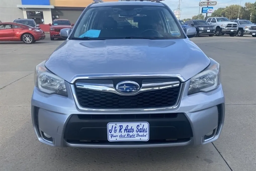 2014 Subaru Forester 2.0XT photo 1