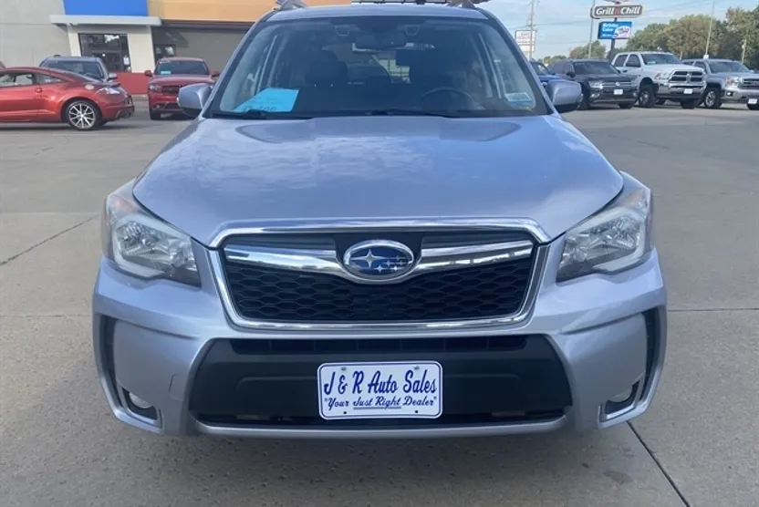 2014 Subaru Forester 2.0XT photo 1