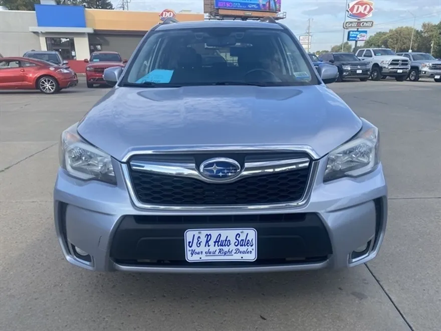 2014 Subaru Forester 2.0XT photo 1