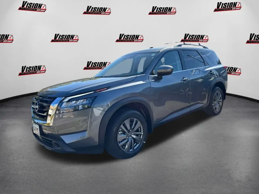 2025 Nissan Pathfinder SV photo 1