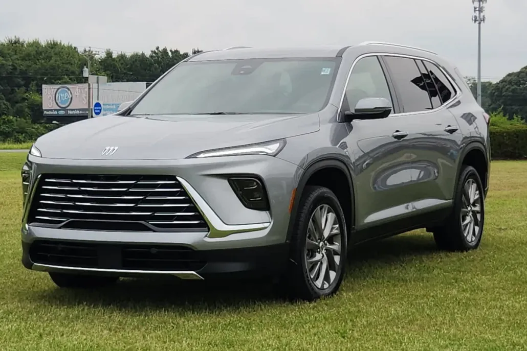 2026 Buick Enclave Preferred photo 1