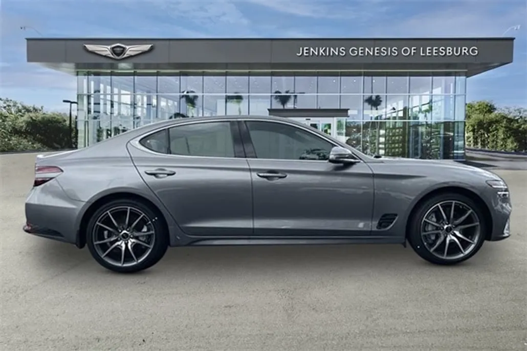2025 Genesis G70 2.5T photo 1