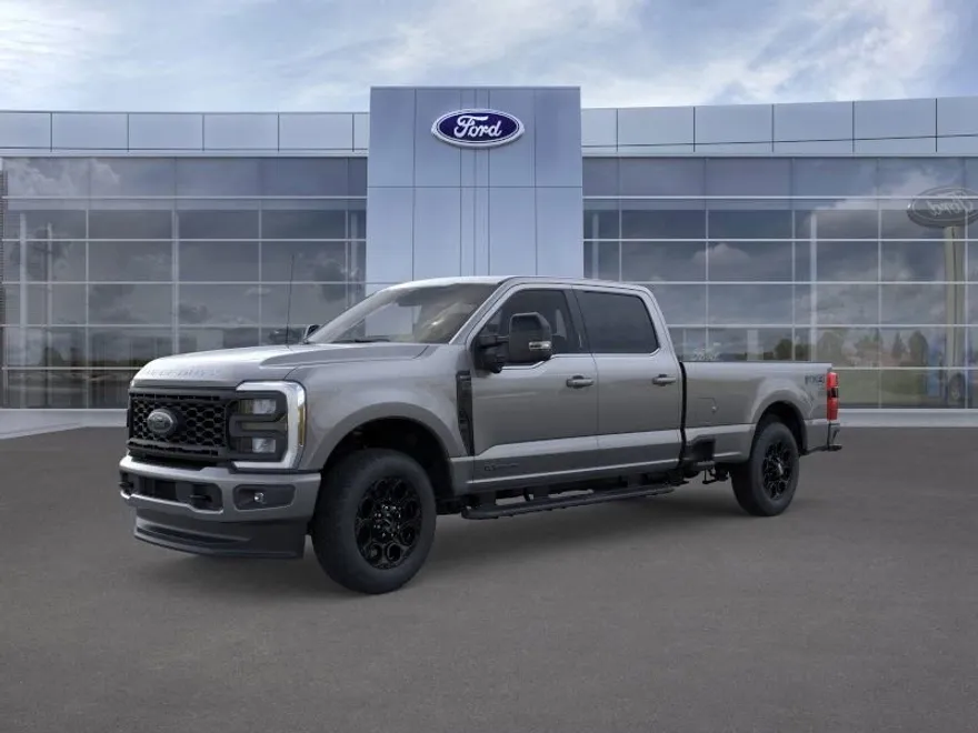 2025 Ford F-350 Lariat photo 1
