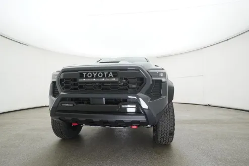 2025 Toyota Tacoma TRD Pro photo 3