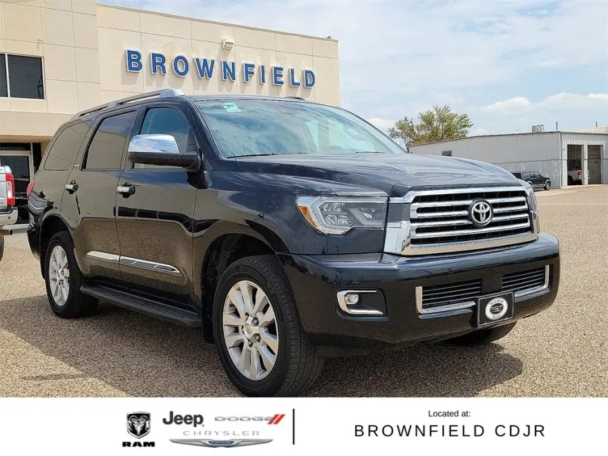 2021 Toyota Sequoia Platinum photo 1