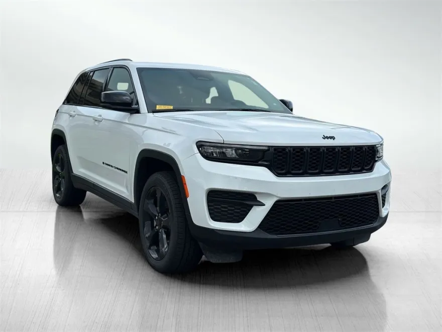 2023 Jeep Grand Cherokee Altitude X photo 1