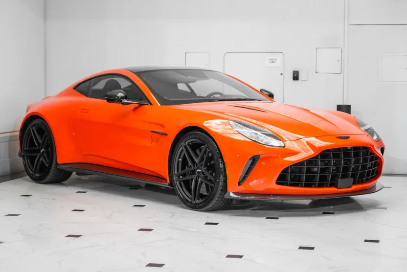 2025 Aston Martin Vantage AM6 photo 1