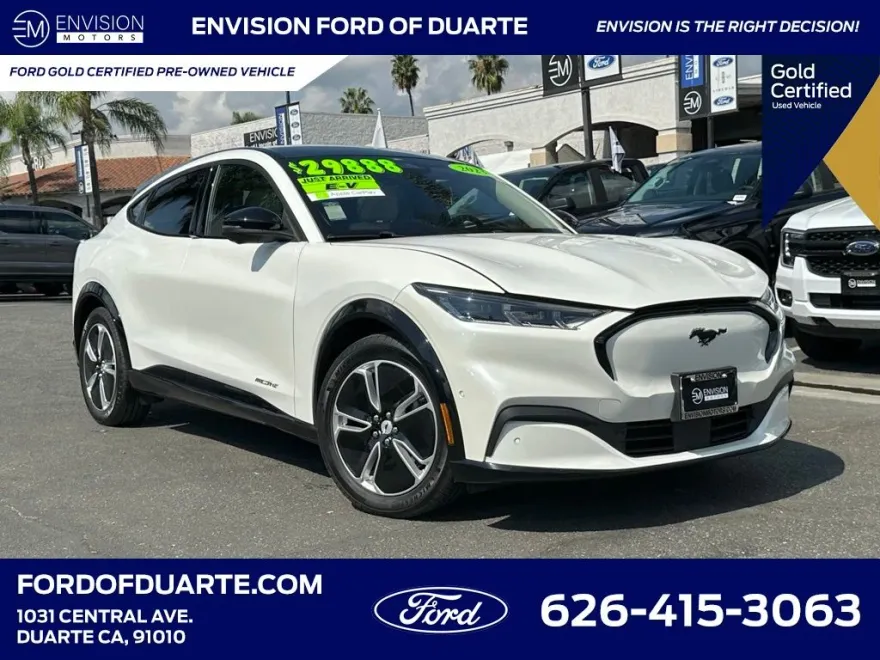 2023 Ford Mustang Mach-E Premium photo 1