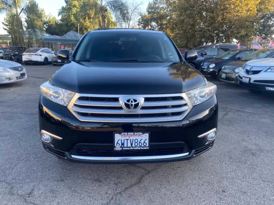 2012 Toyota Highlander SE photo 1