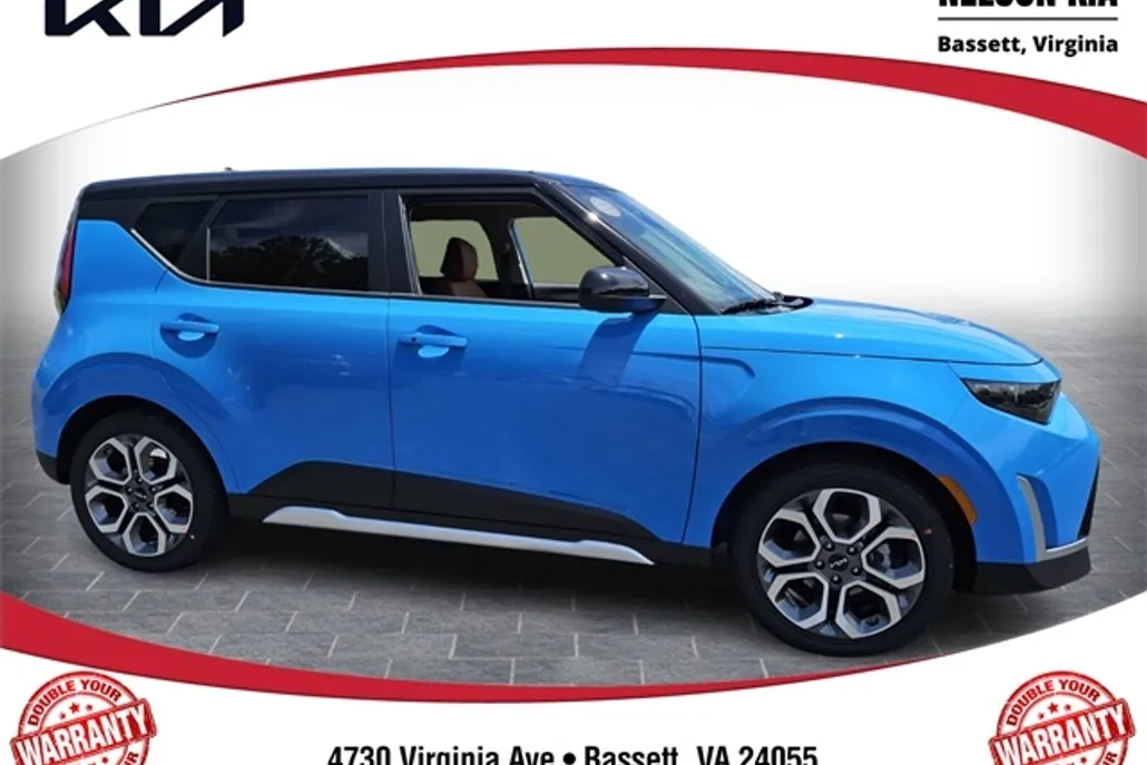 2025 Kia Soul EX photo 1