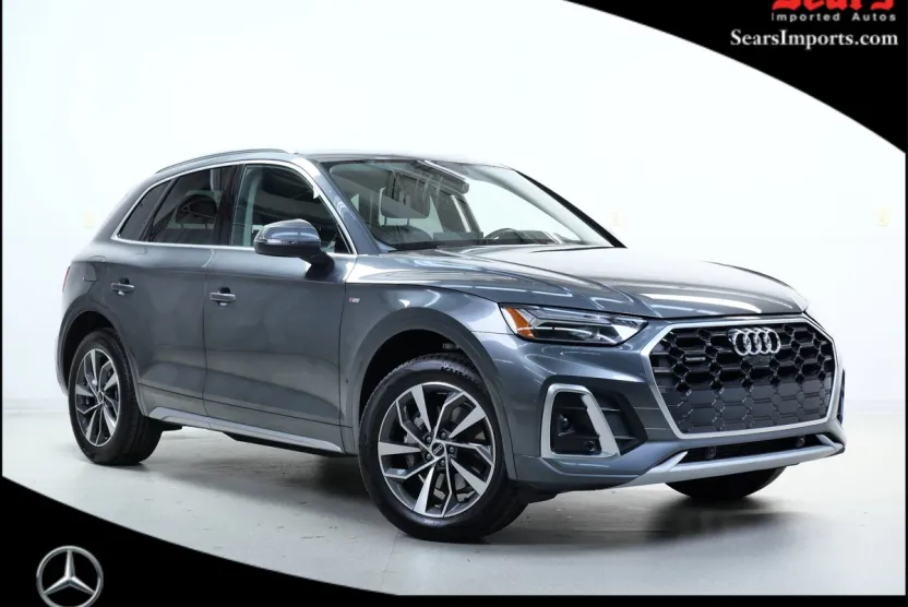 2022 Audi Q5 S line Premium Plus photo 1