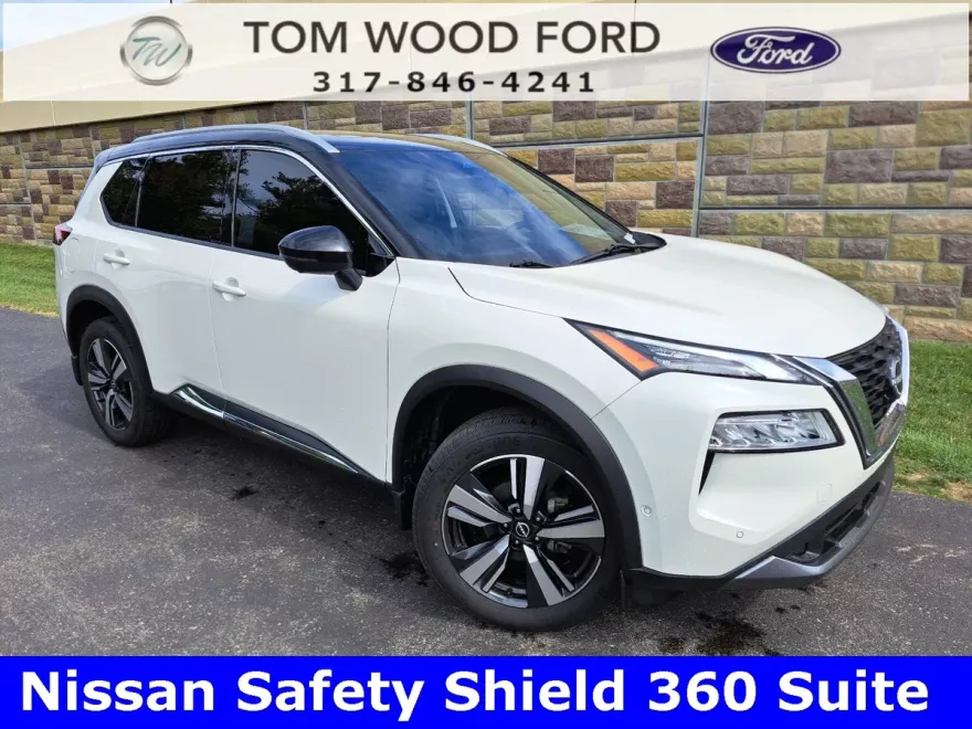 2023 Nissan Rogue SL photo 1