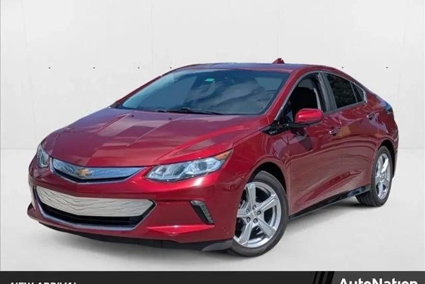 2018 Chevrolet Volt LT photo 1