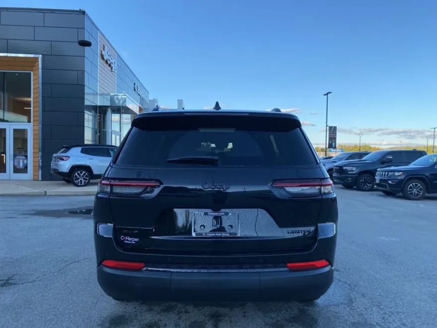 2025 Jeep Grand Cherokee Limited photo 1