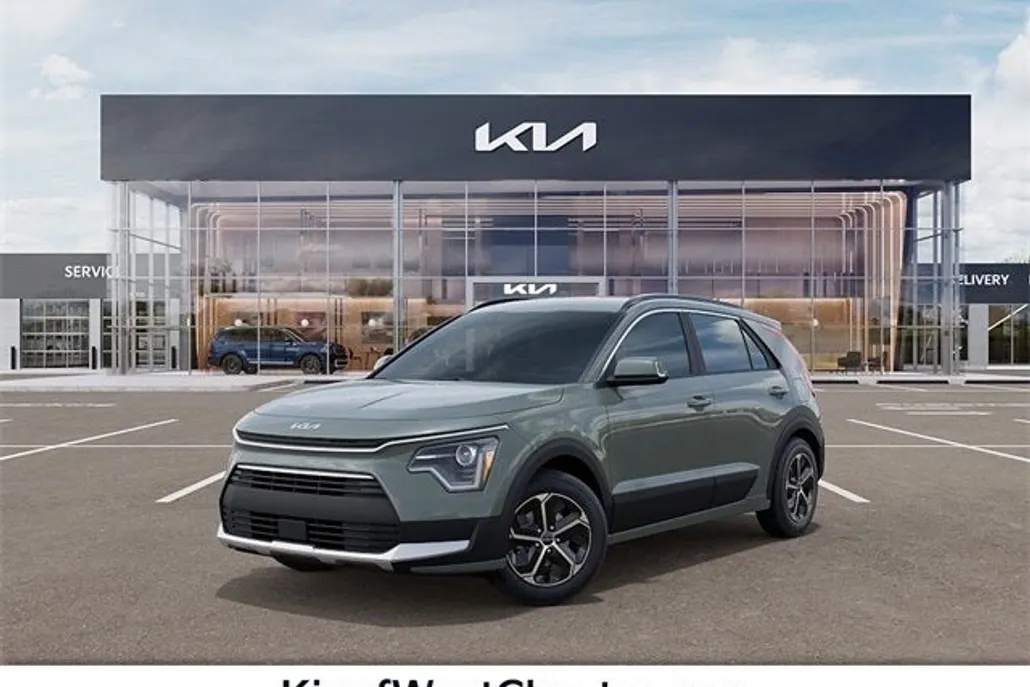 2025 Kia Niro EX photo 1