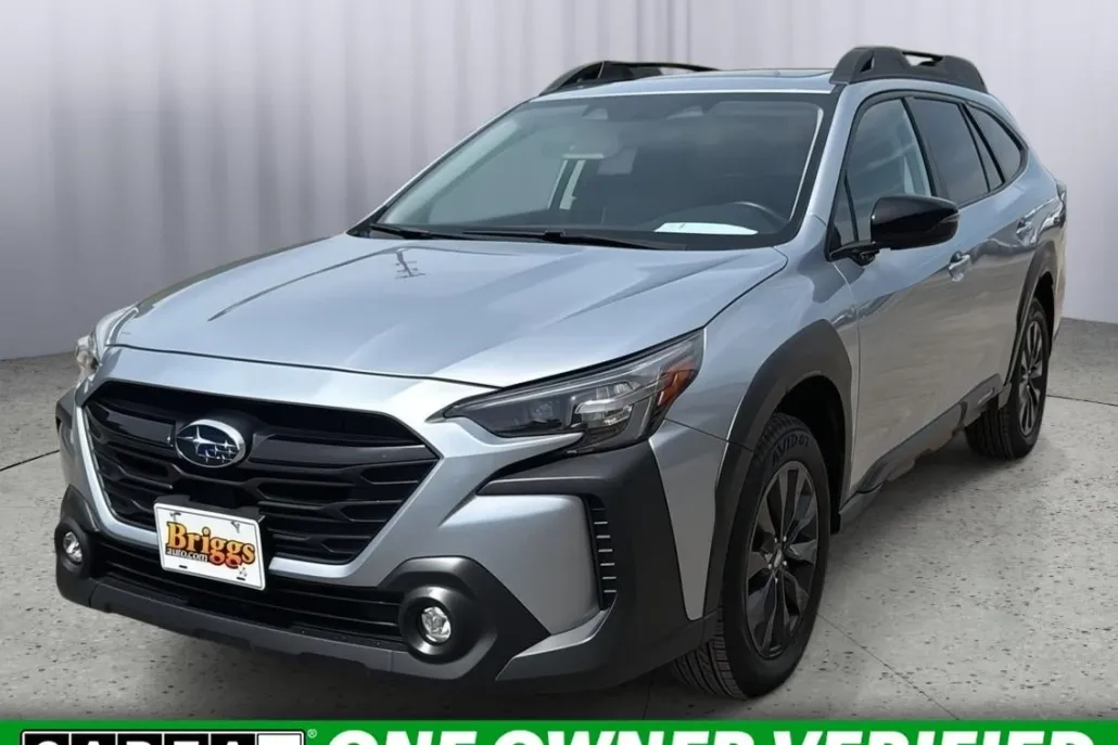2024 Subaru Outback Onyx Edition photo 1