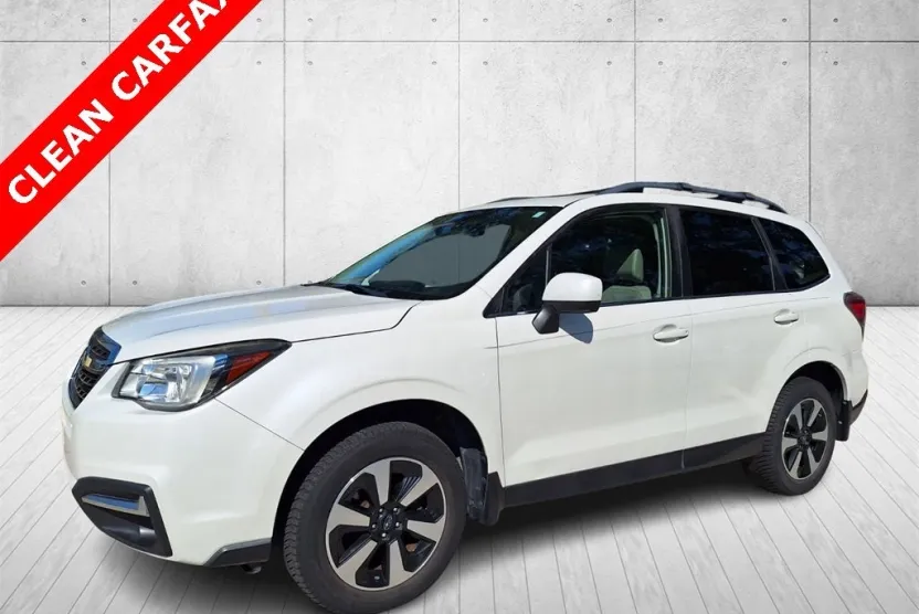 2017 Subaru Forester 2.5i Limited photo 1
