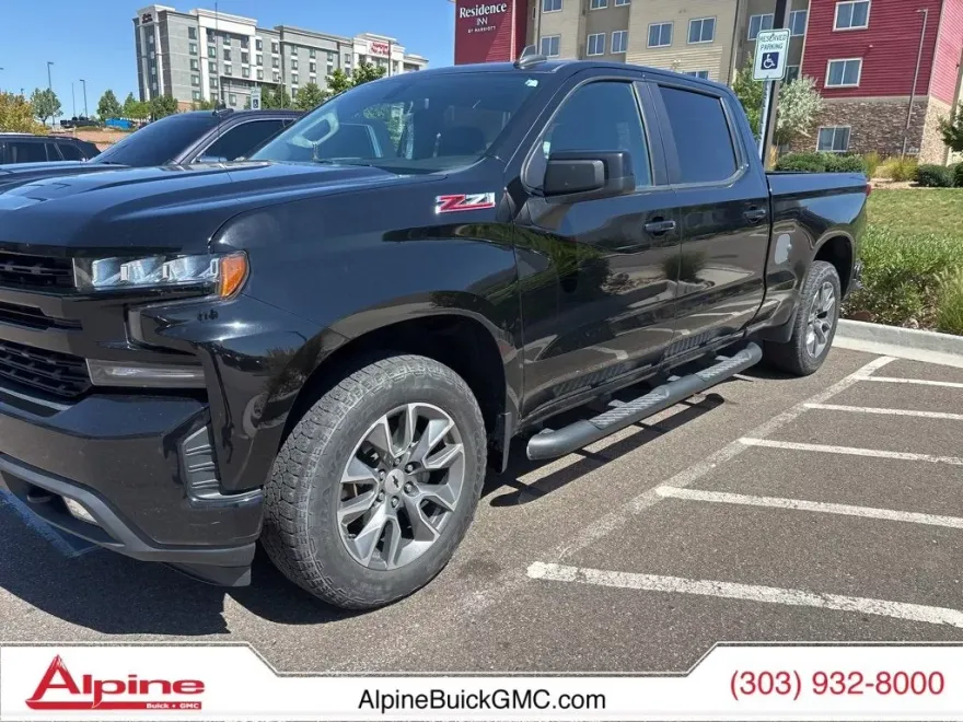 2020 Chevrolet Silverado 1500 RST photo 1