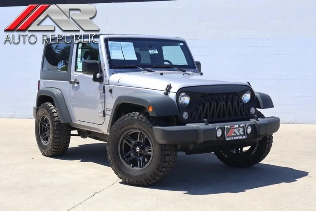 2018 Jeep Wrangler Sport S photo 1