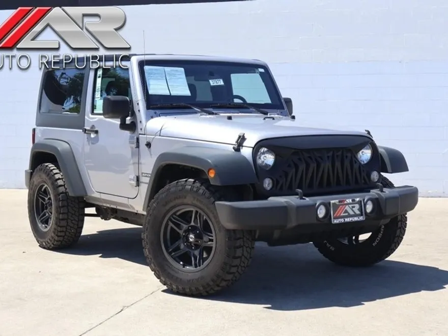 2018 Jeep Wrangler Sport S photo 1