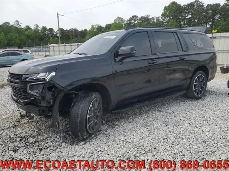 2023 Chevrolet Suburban RST photo 1